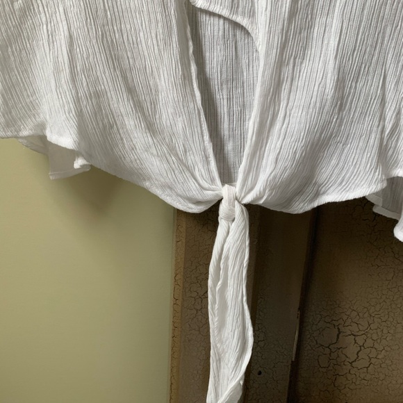 Ann Taylor white tie top - Picture 2 of 8